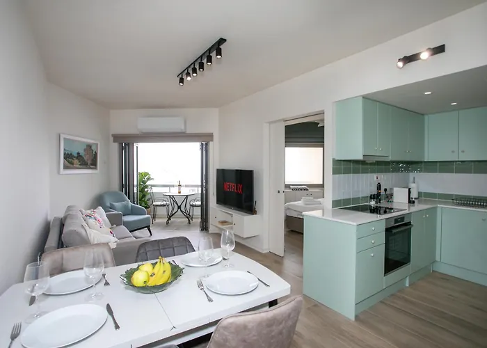 Palmove Luxurious Beachfront