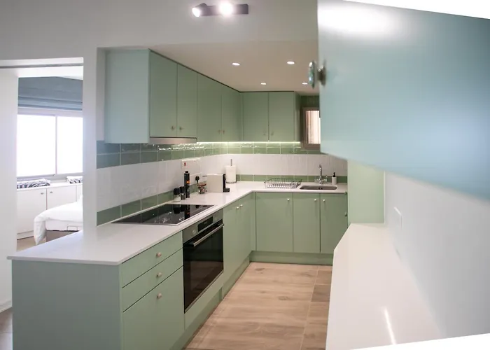 Palmove Luxurious Beachfront *