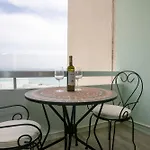 Palmove Luxurious Beachfront * 라르나카